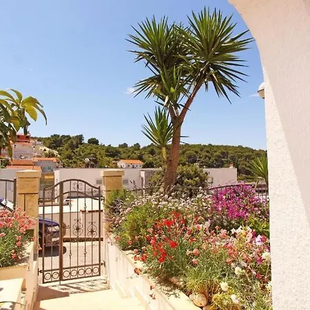 Prosperina Hvar 2