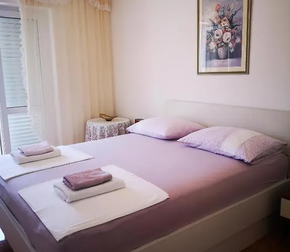 Apartmán Prosperina Hvar 2 *
